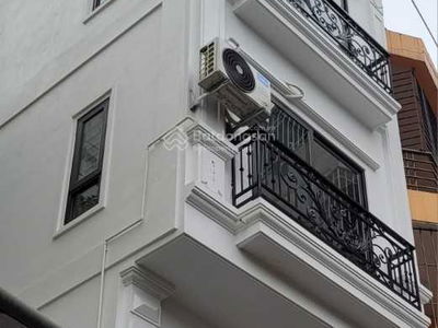 Gehäuse In Ha GJong, Vietnam Gehäuse In Ha GJong, Vietnam