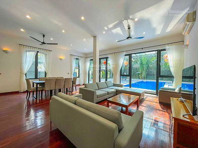 Gehäuse In Hanoi, Vietnam Gehäuse In Hanoi, Vietnam