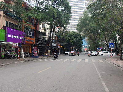 Gehäuse In Hanoi, Vietnam Gehäuse In Hanoi, Vietnam