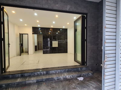 Housing in Hanoi, Vietnam Housing in Hanoi, Vietnam