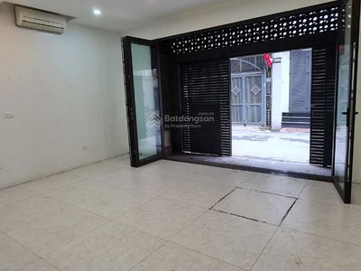 Housing in Hanoi, Vietnam Housing in Hanoi, Vietnam