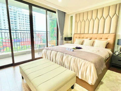 Udic Westlake, Vietnam Udic Westlake, Vietnam