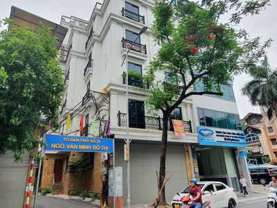 Gehäuse In Hanoi, Vietnam Gehäuse In Hanoi, Vietnam