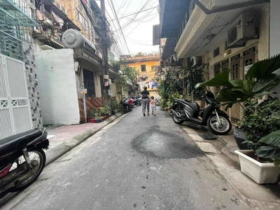 Жилье в Hanoi, Vietnam Жилье в Hanoi, Vietnam