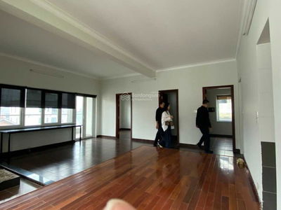 Gehäuse In Hanoi, Vietnam Gehäuse In Hanoi, Vietnam