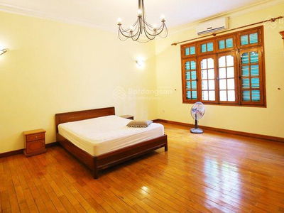 Gehäuse In Hanoi, Vietnam Gehäuse In Hanoi, Vietnam