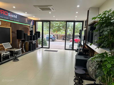 Housing in Ha GJong, Vietnam Housing in Ha GJong, Vietnam