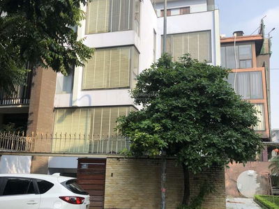 Gehäuse In Hanoi, Vietnam Gehäuse In Hanoi, Vietnam