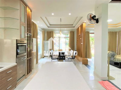 Housing in Ho Chi Minh City, Vietnam Housing in Ho Chi Minh City, Vietnam