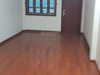 Gehäuse In Ha GJong, Vietnam Gehäuse In Ha GJong, Vietnam