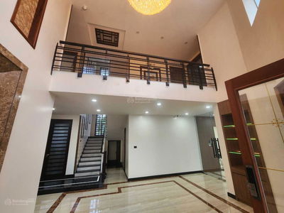 Anh Dung II - Red Star I, Vietnam Anh Dung II - Red Star I, Vietnam