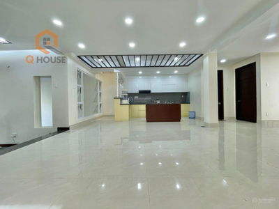 Housing in Nha Be, Vietnam  Housing in Nha Be, Vietnam