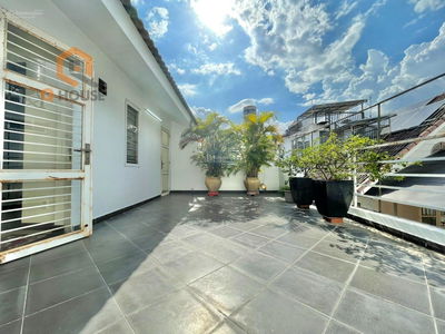 Gehäuse In Nha Be, Vietnam Gehäuse In Nha Be, Vietnam