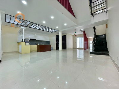 Housing in Nha Be, Vietnam  Housing in Nha Be, Vietnam