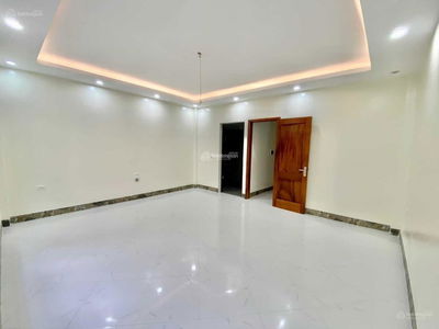 Housing in Hanoi, Vietnam Housing in Hanoi, Vietnam