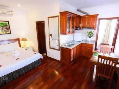 Hang Than Street, Vietnam Hang Than Street, Vietnam