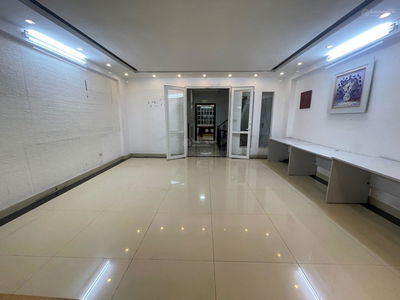 Gehäuse In Hanoi, Vietnam Gehäuse In Hanoi, Vietnam