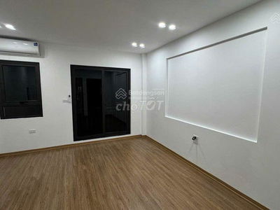 Gehäuse In Hanoi, Vietnam  Gehäuse In Hanoi, Vietnam