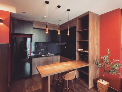 Sunrise City, Vietnam  Sunrise City, Vietnam