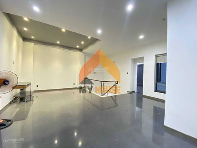 Gehäuse In Nha Be, Vietnam Gehäuse In Nha Be, Vietnam