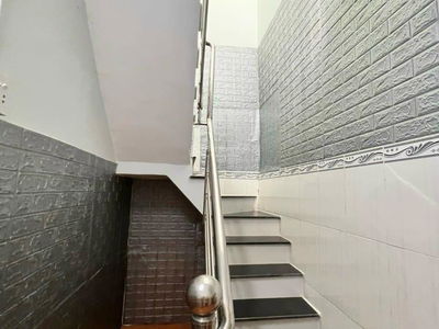 Gehäuse In Nha Be, Vietnam  Gehäuse In Nha Be, Vietnam