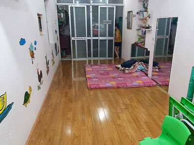 Gehäuse In Ha GJong, Vietnam Gehäuse In Ha GJong, Vietnam