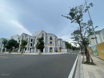 Glory Heights - Vinhomes Grand Park, Vietnam  Glory Heights - Vinhomes Grand Park, Vietnam