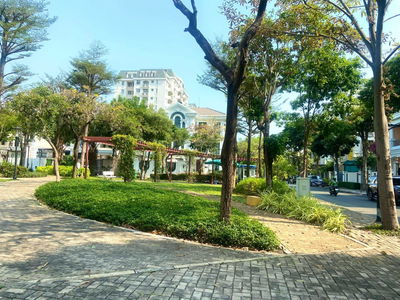 Phu My Hung, Vietnam  Phu My Hung, Vietnam