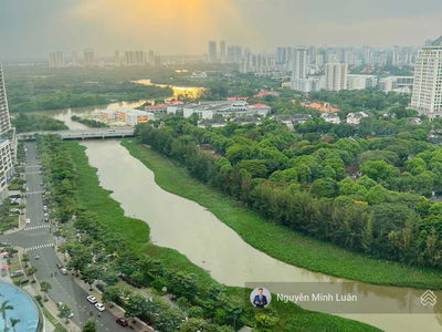The Peak, Vietnam  The Peak, Vietnam