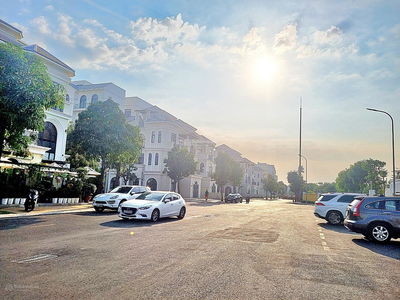 Vinhomes Grand Park, Vietnam  Vinhomes Grand Park, Vietnam