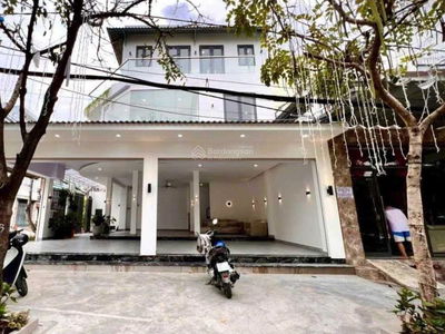 Свойство in Ho Chi Minh City