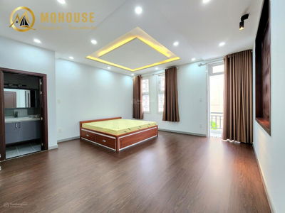 Cach Mang Thang Tam Street, Vietnam Cach Mang Thang Tam Street, Vietnam