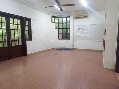 Gehäuse In Nha Be, Vietnam Gehäuse In Nha Be, Vietnam