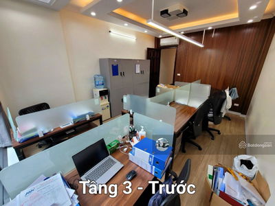 Gehäuse In Hanoi, Vietnam Gehäuse In Hanoi, Vietnam