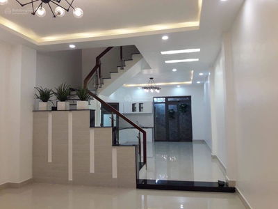 Him Lam Phú Đông, Vietnam Him Lam Phú Đông, Vietnam