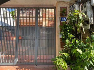 Gehäuse In Hanoi, Vietnam Gehäuse In Hanoi, Vietnam