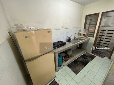 Pusat Komersial Seksyen 7 Shop Apartment, Malaysia Pusat Komersial Seksyen 7 Shop Apartment, Malaysia