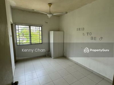 Pangsapuri Akasia (Bandar Botanic), Malaysia Pangsapuri Akasia (Bandar Botanic), Malaysia