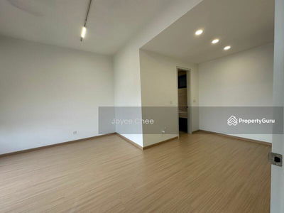 Trinity Pentamont, Malaysia Trinity Pentamont, Malaysia