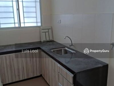 Platinum Lake PV 21, Malaysia Platinum Lake PV 21, Malaysia