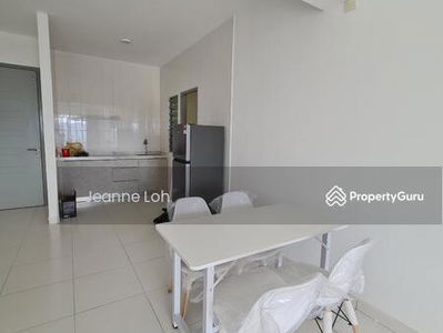 Axis Crown, Malaysia Axis Crown, Malaysia