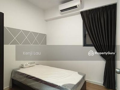 M Vertica, Malaysia M Vertica, Malaysia