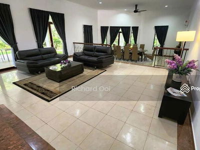 Beverly Row, Malaysia Beverly Row, Malaysia