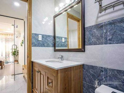 Cao Thang Street, Vietnam Cao Thang Street, Vietnam