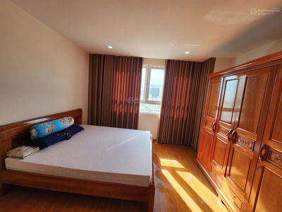 Him Lam Cho Lon, Vietnam Him Lam Cho Lon, Vietnam