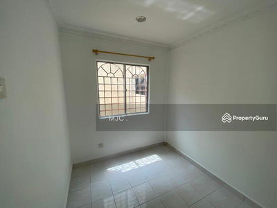 Mount Karunmas, Malaysia Mount Karunmas, Malaysia