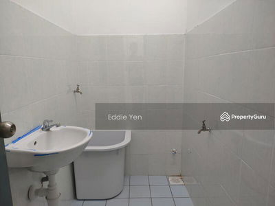 Newly Flat Lestari Putra For Rent, Malaysia Newly Flat Lestari Putra For Rent, Malaysia