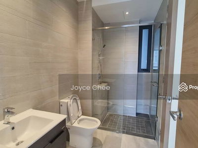 Trinity Pentamont, Malaysia Trinity Pentamont, Malaysia