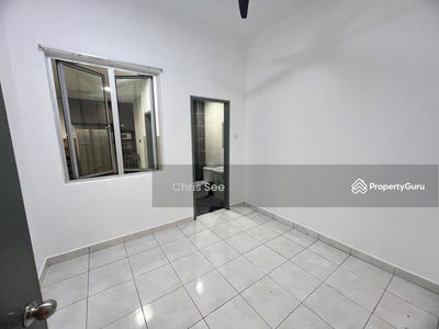 Paya jaras hilir sungai buloh spacious fully renovated 2 sty house gated guarded, Malaysia Paya jaras hilir sungai buloh spacious fully renovated 2 sty house gated guarded, Malaysia