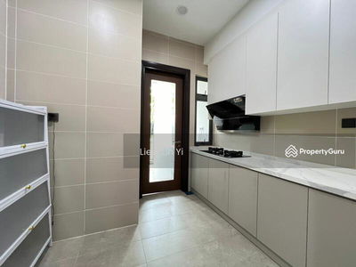 Estuary Gardens, Malaysia Estuary Gardens, Malaysia